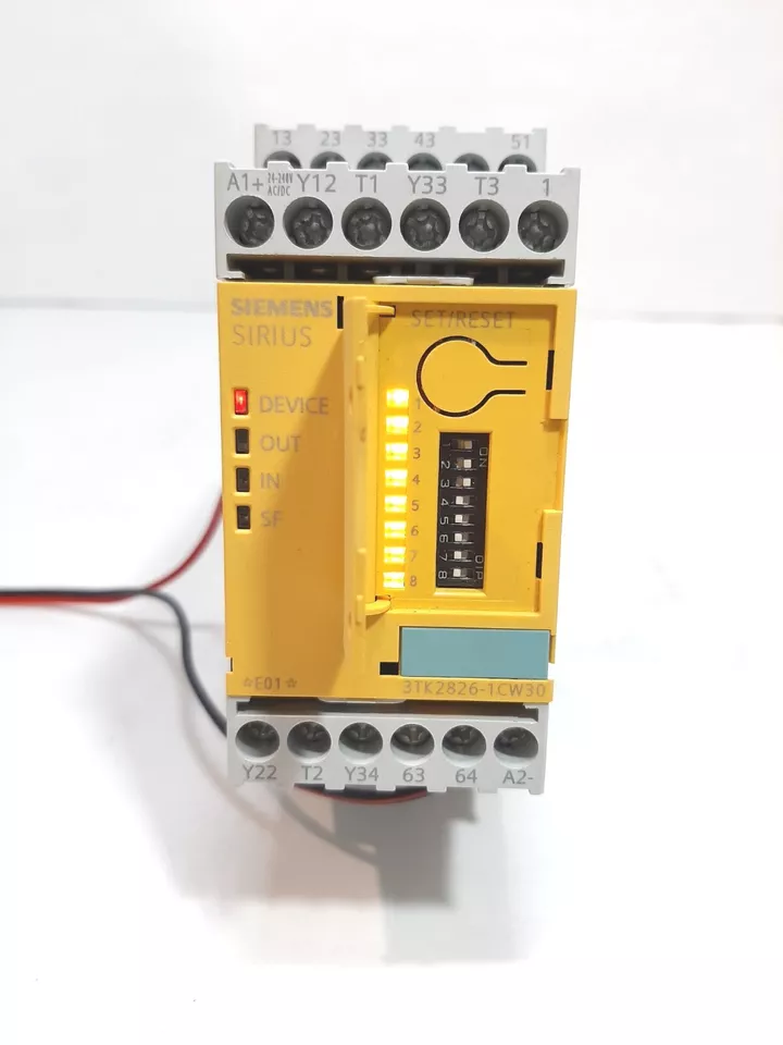 Siemens Sirius Sicherheitsrelais 3TK2 826-1CW30 / Safty Relai 3TK2826-1CW30